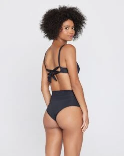 Portia Bikini Bottom -Tial Muse Shop 5797147 CAMELLIA PORTIA BLK V 3 de22b9ad 622a 4fb0 b6e1 dab780d48a0d