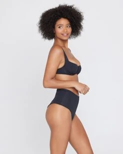 Portia Bikini Bottom -Tial Muse Shop 5797153 CAMELLIA PORTIA BLK V 2 79f1219c ad6a 4009 896e 5a44625f4bfc